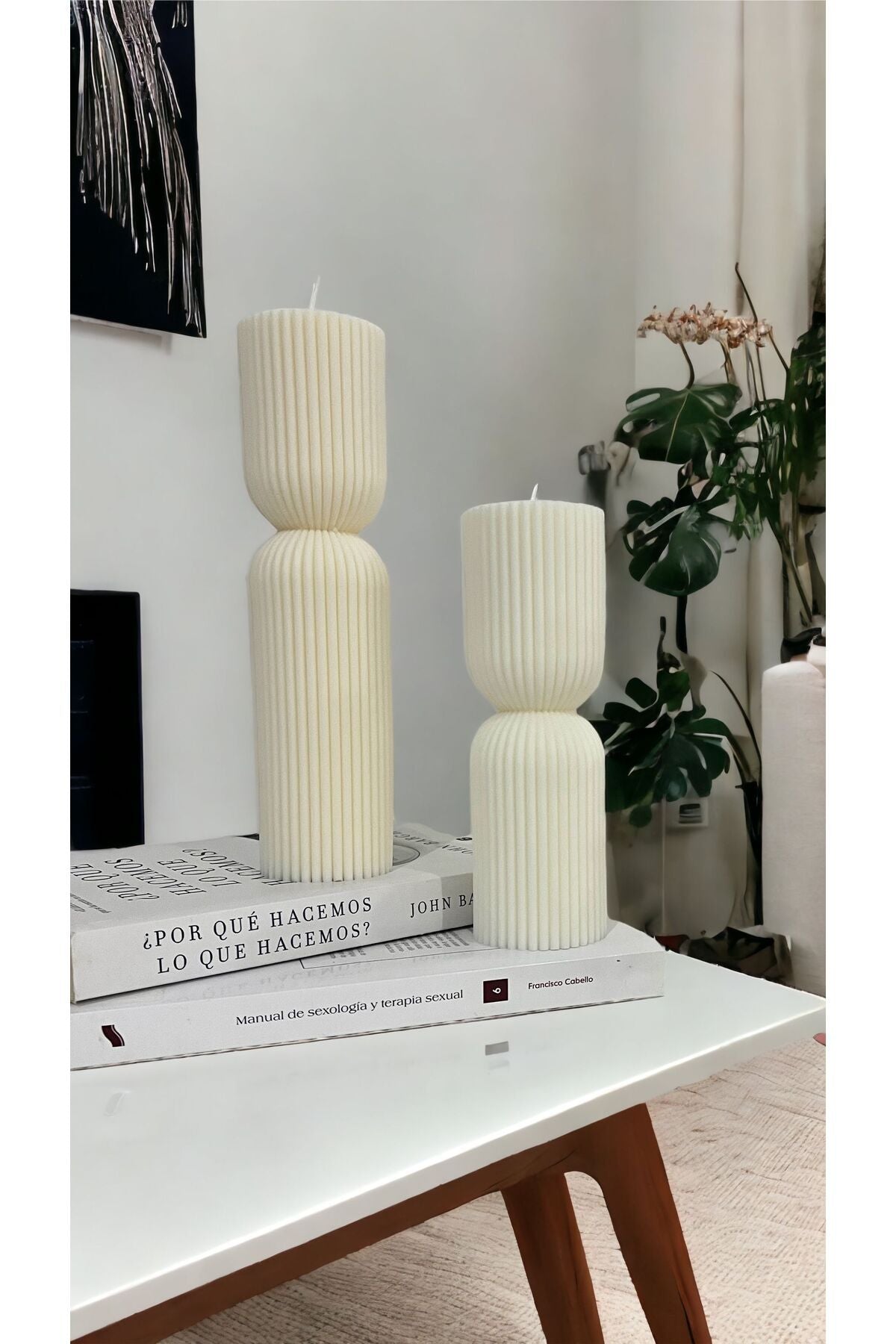 LUMIERI CANDLE El Yapımı Kokusuz Çokgen Yuvarlak Dekoratif Kalıp Mum– Kırık Beyaz -20*7-15*7
