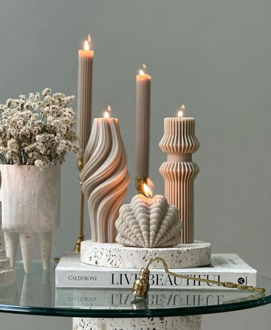 Şamdanlık Mum2 Adet +Vazo 1 Adet +Deniz Kabuğu 1 Adet +Üste iki Yuvarlak 1 Adet Toplam 5 Parça Takım