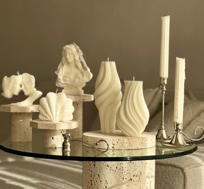 Dekoratif Deniz Kabuğu Mum 1 Adet  +Vazo Mum 1 Adet +Kadın Mum 1 Adet +Sevgili Mum 1 Adet+ Dalga Mum 1 Adet + Şamanlık Mum 2 Adet +  Toplam 7 Parça Toplam