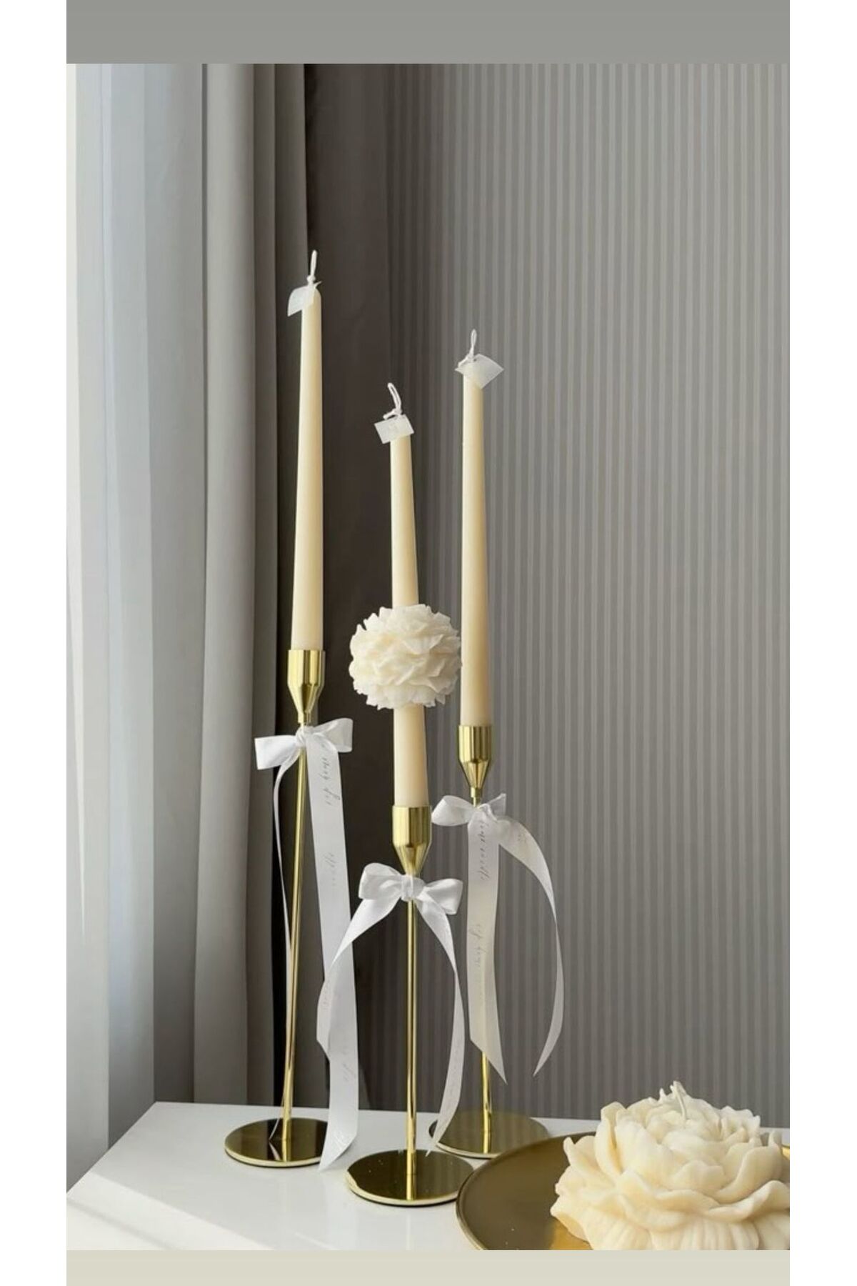 CANDLE El Yapımı Kokusuz Sade Şamdanlık Mum 2 adet Şakayik Çiçekli Şamdanlık Mum 1 adet 20*2