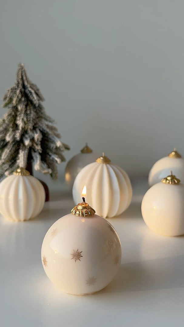 CANDLE El Yapımı Yeni Yıl Kabartma Çizgili Küre Mum – Yuvarlak Sade Dekoratif Küre Mum 2'li- 5*5 cm-Vanilya kokulu