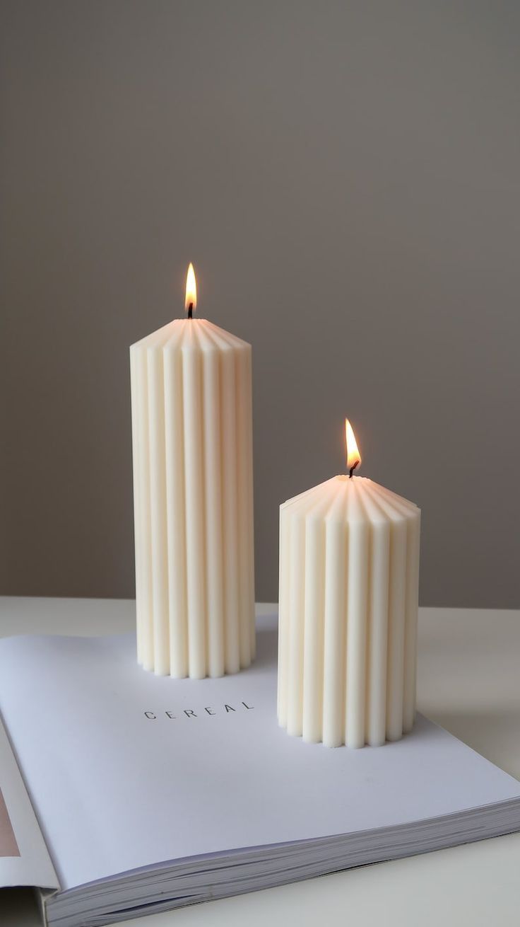 CANDLE El Yapımı Kokusuz Şakayik Gül 7cm-Çokgen Dekoratif Mum 15*6 -20*6cm Kırık Beyaz 3'lü
