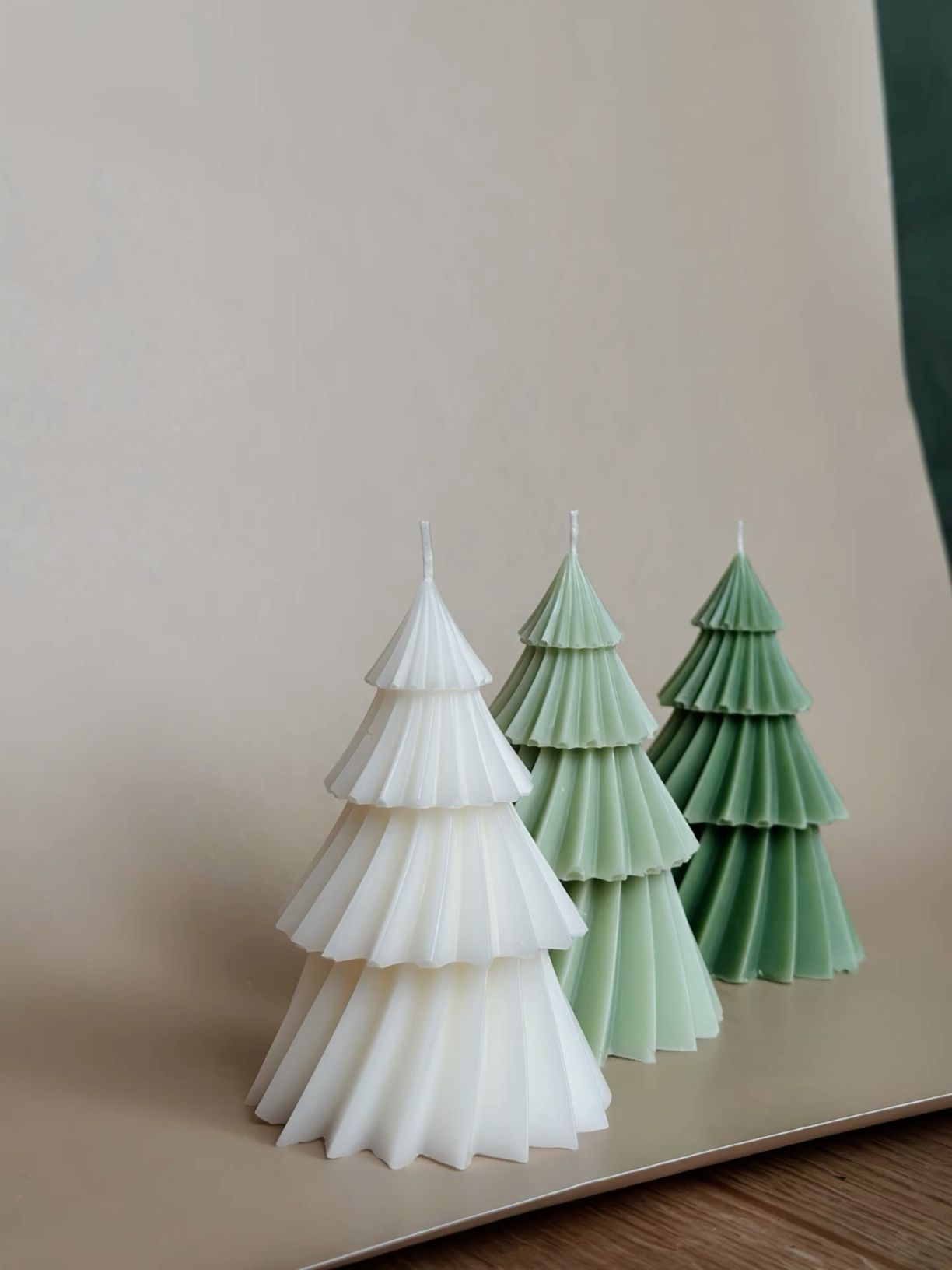 CANDLE El Yapımı  Dekoratif Mum Soya Wax Yılbaşı Ağacı Mum – 10 cm 3'lü